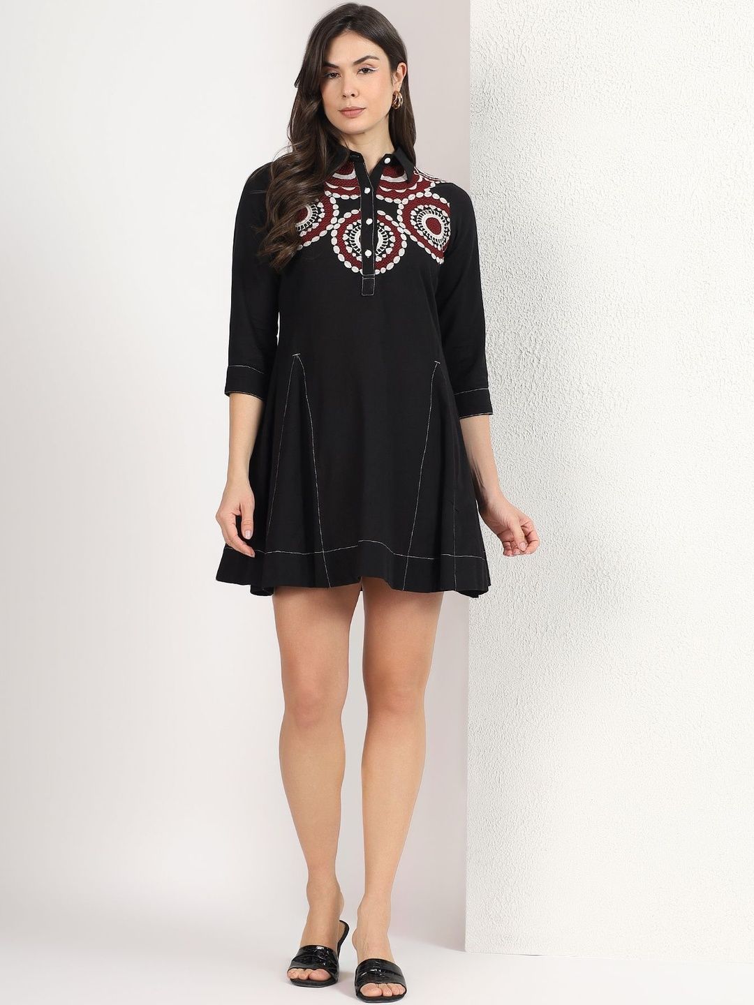Mamicha Ethnic Motifs Embroidered A-Line Mini Dress