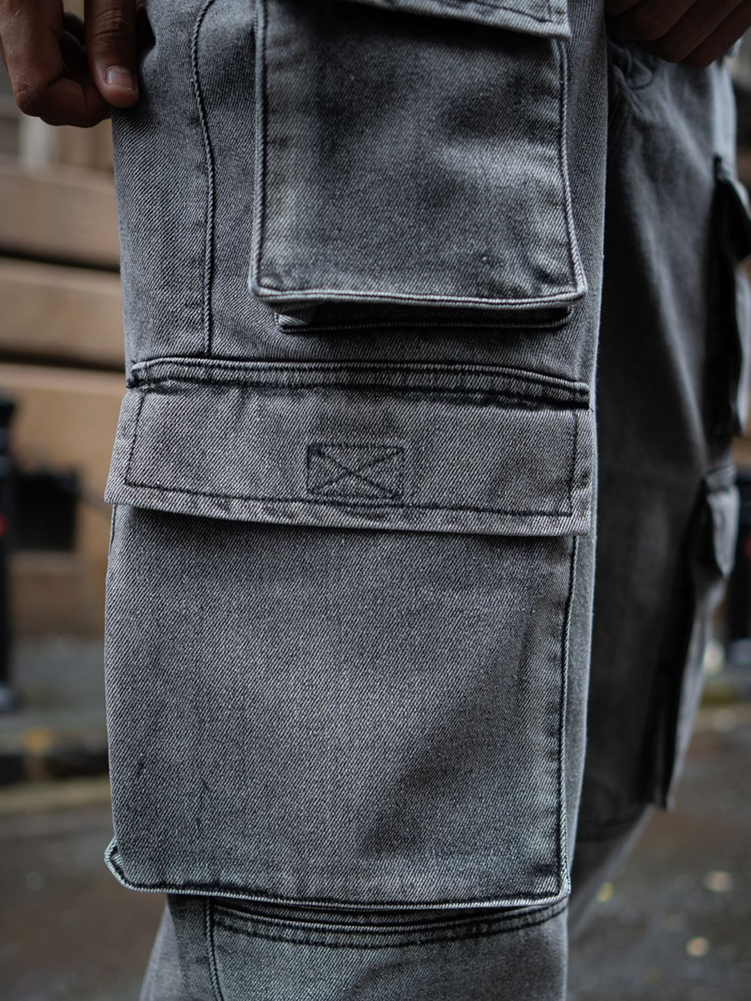 Powerlook Men Baggy Fit Cargos Trousers