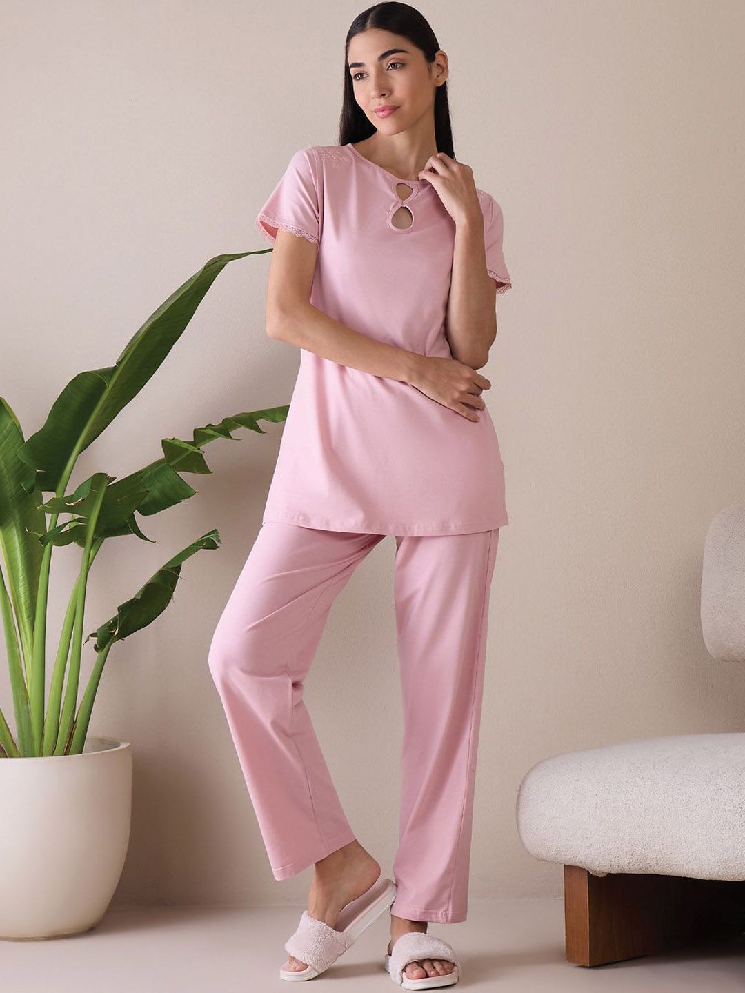Sweet Dreams Women Night suit