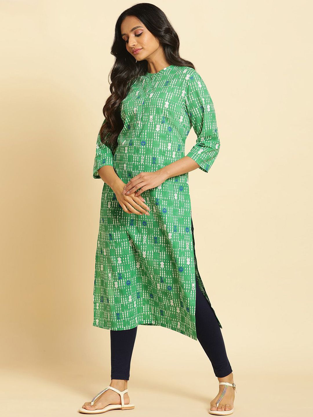 W Striped Mandarin Collar Thread Work Pure Cotton Straight Kurta