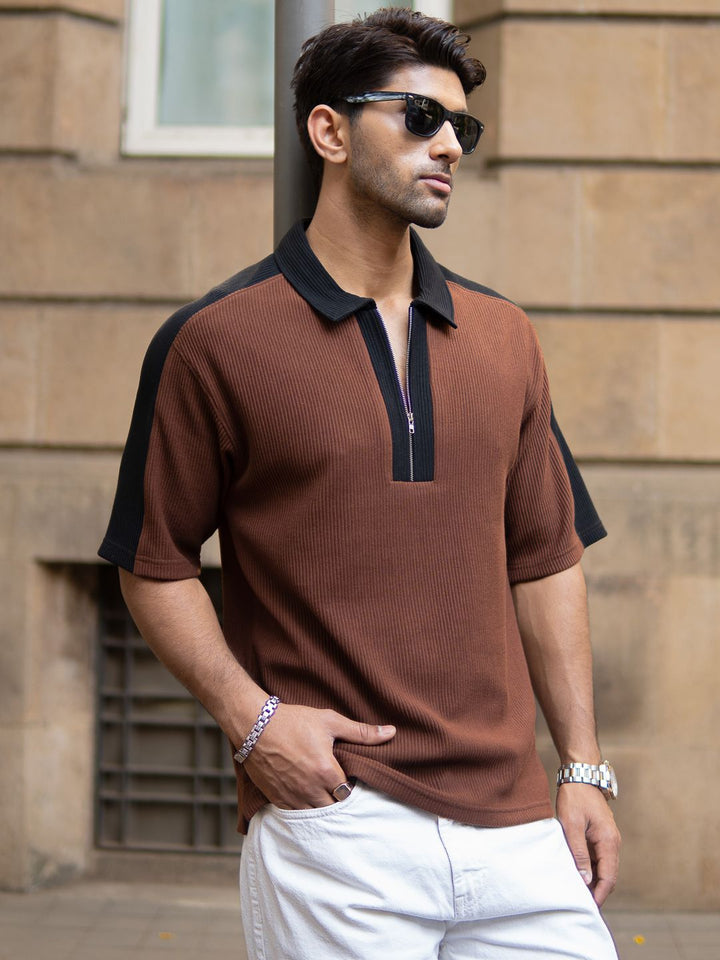 Powerlook Colourblock  Polo Collar Drop-Shoulder Sleeves Oversized T-shirt