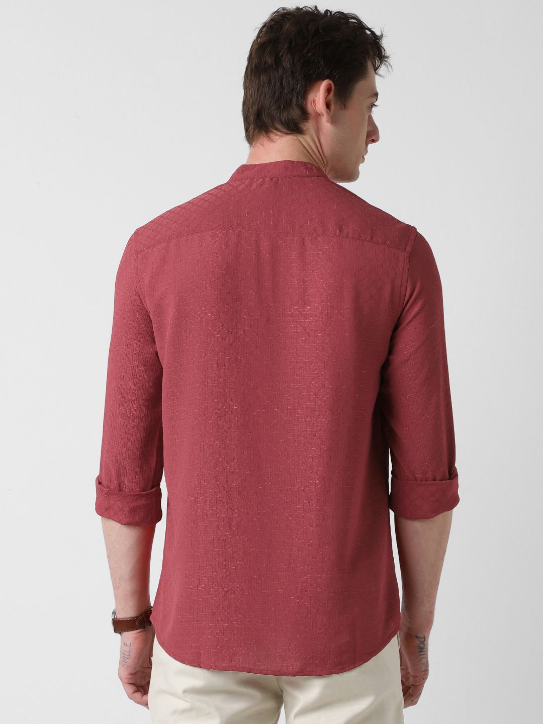 VASTRADO Woven Design Mandarin Collar Straight Short Kurta