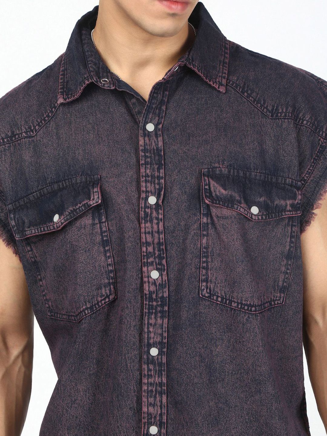 Bene Kleed Men Tinted Denim Sleeveless Shirt