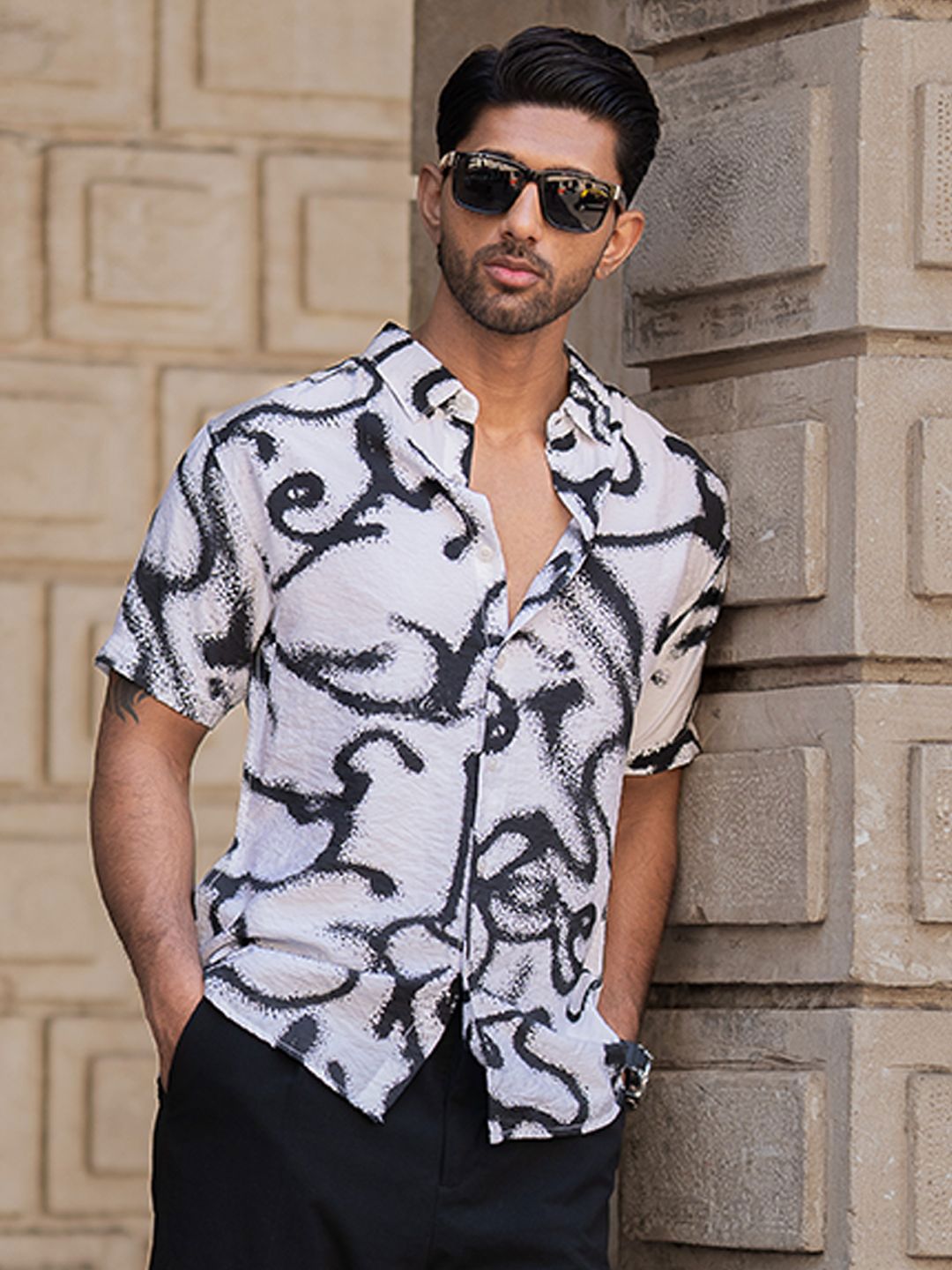 Powerlook Men Floral Opaque Printed Casual Shirt