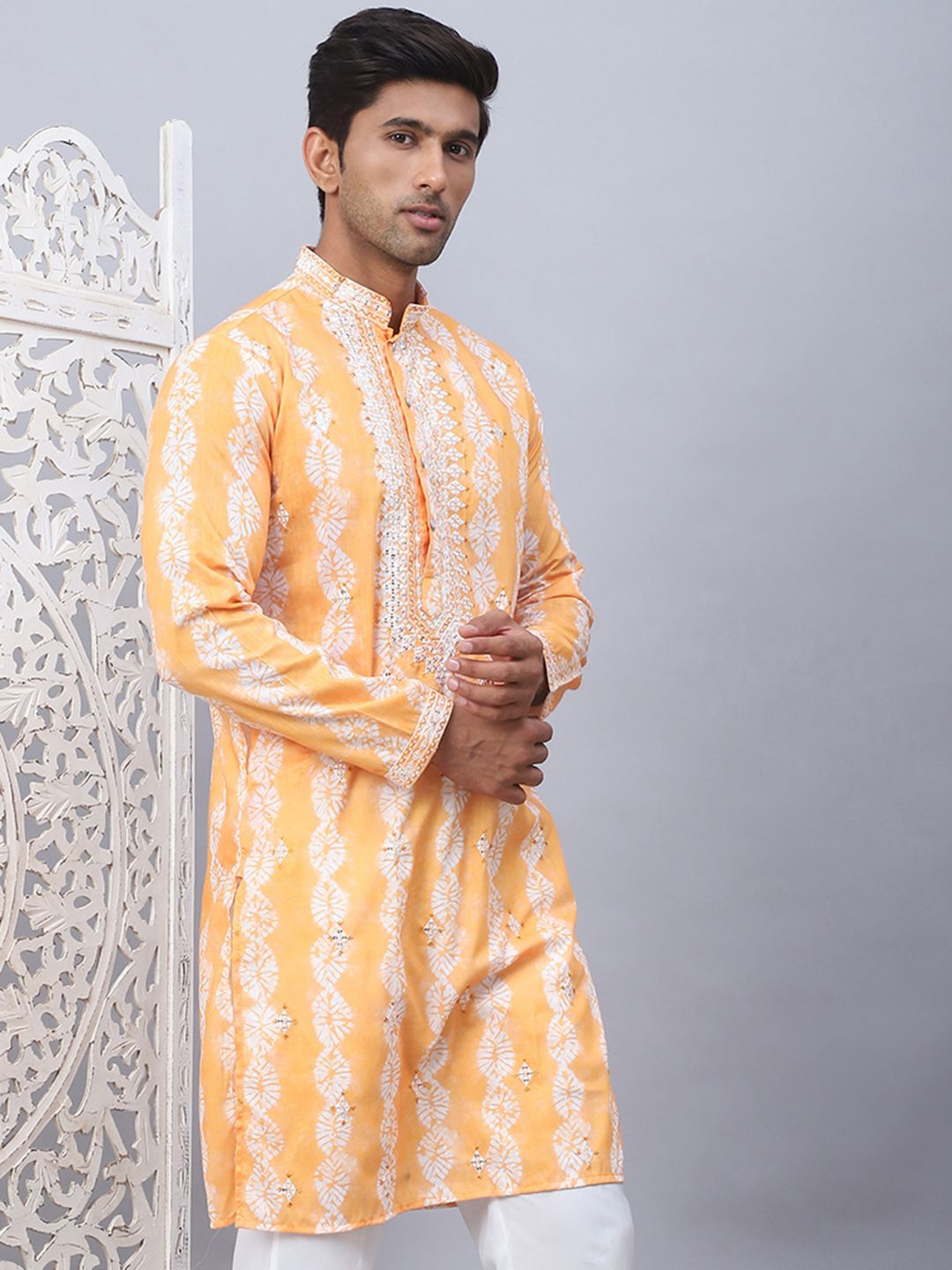 Jompers Floral Printed Mandarin Collar Sequins Straight Kurta