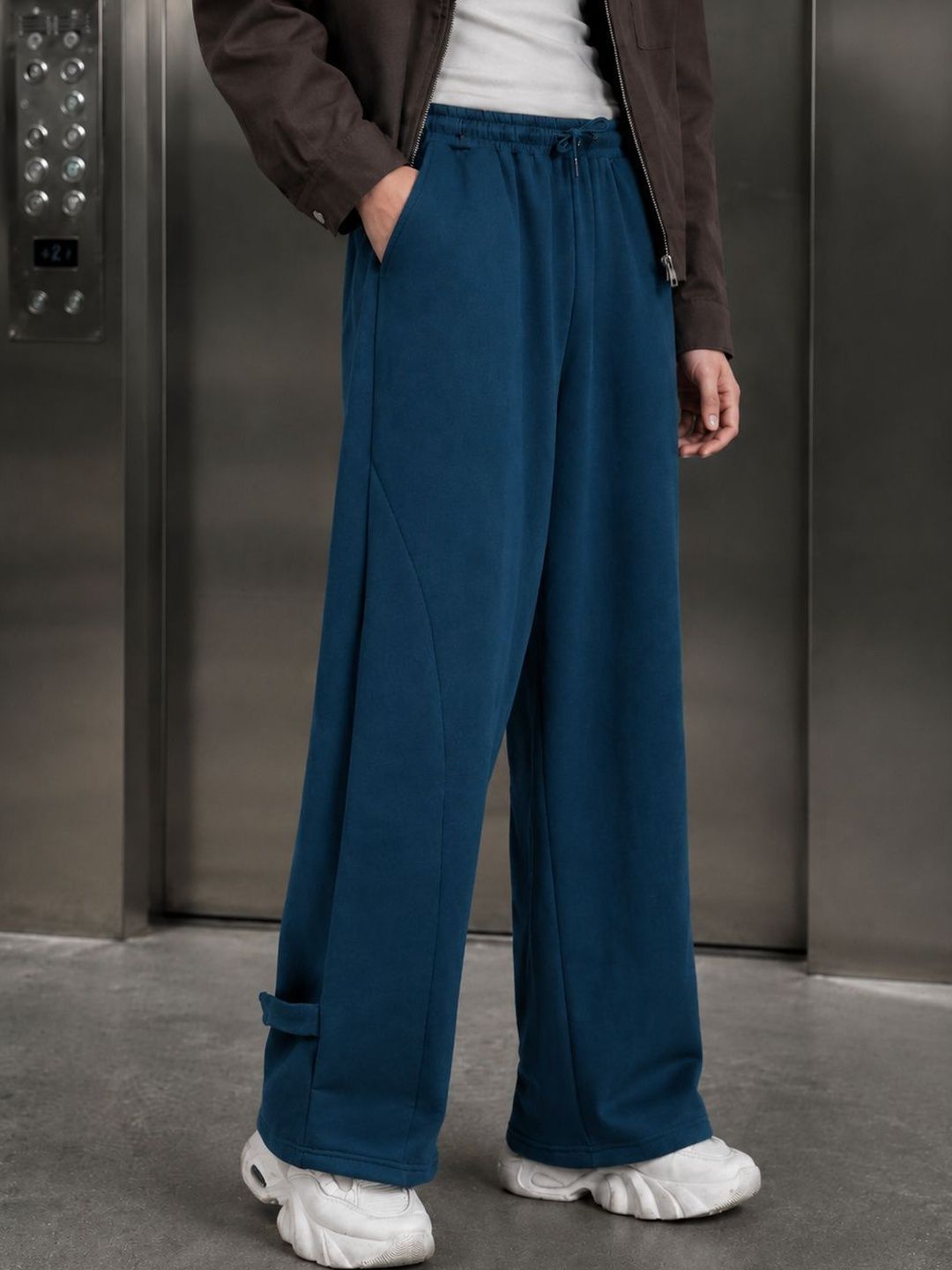 Eszett Men Relaxed Korean Fit Easy Wash High-Rise Seluar