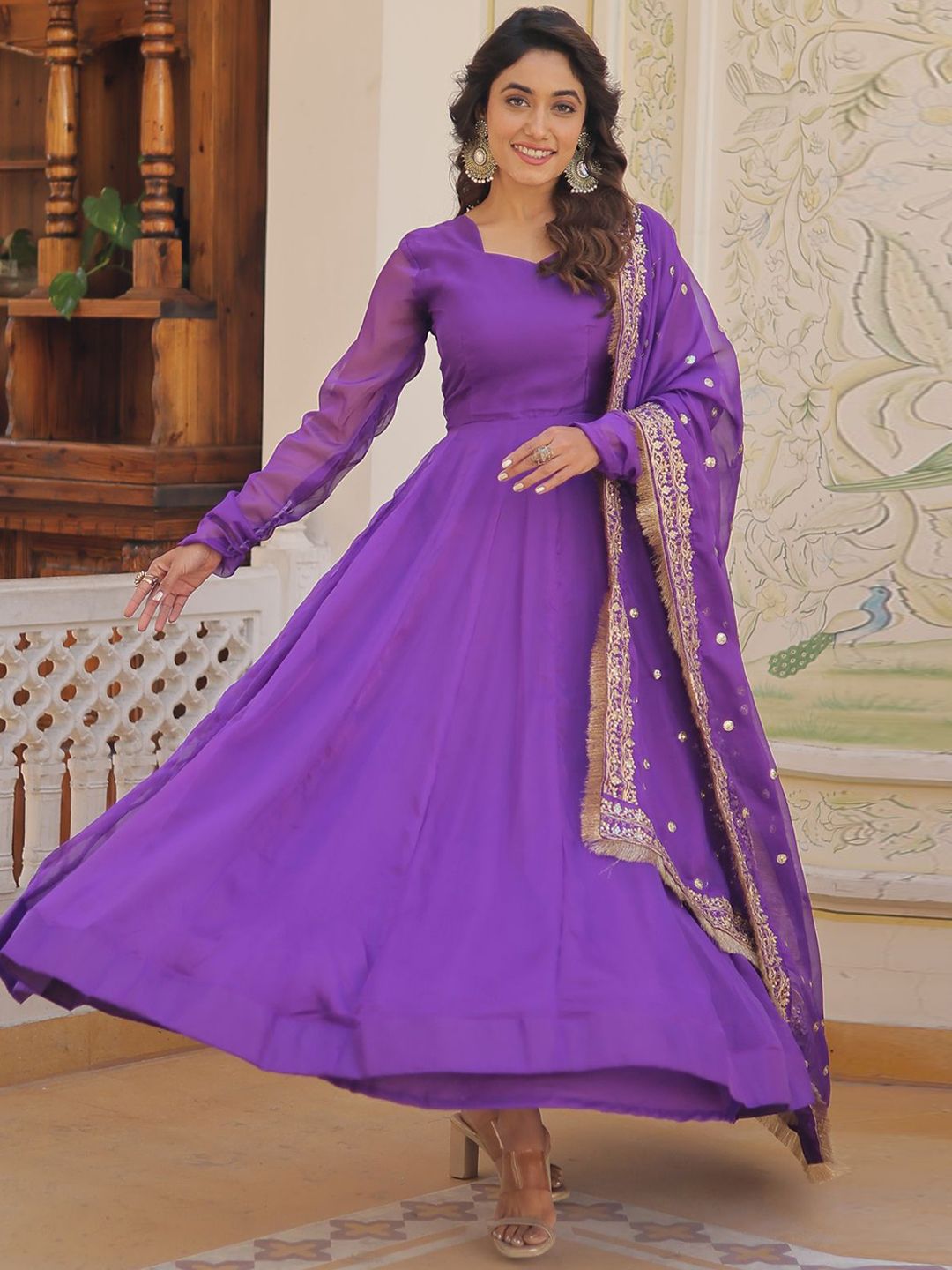 KALINI Sweetheart Neck Georgette Anarkali Kurta With Dupatta