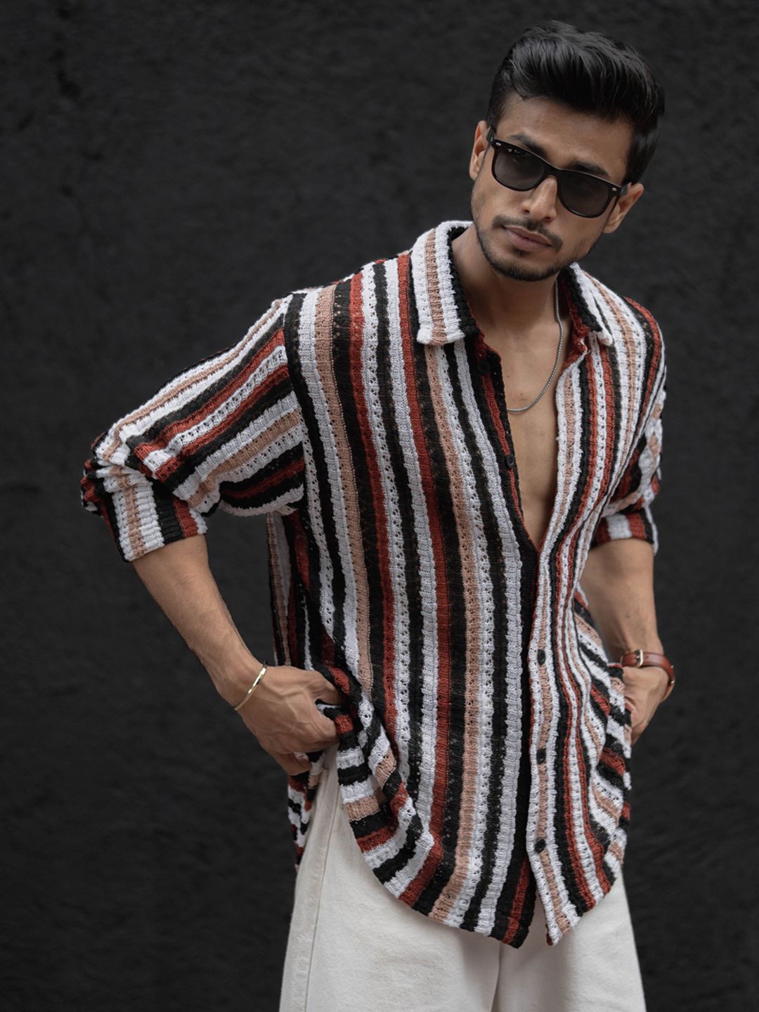 Powerlook Men Spread Collar Vertical Striped Casual Shirt