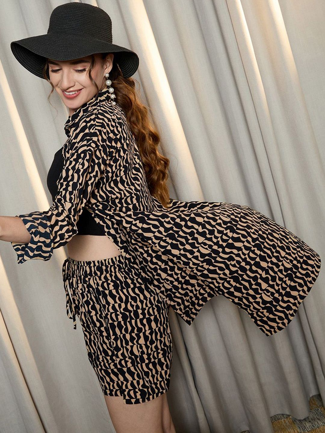 Berrylush Black Abstract Printed Longline Shirt With Mini Shorts