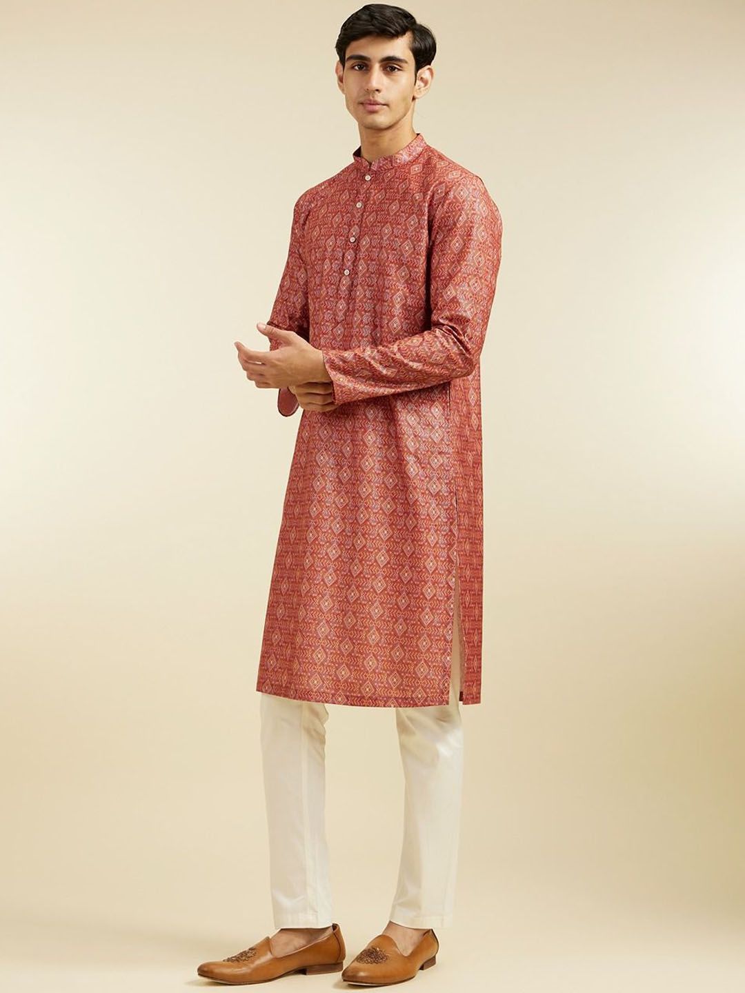 Diwas by Manyavar Geometric Printed Mandarin Collar Cotton Straight Kurta