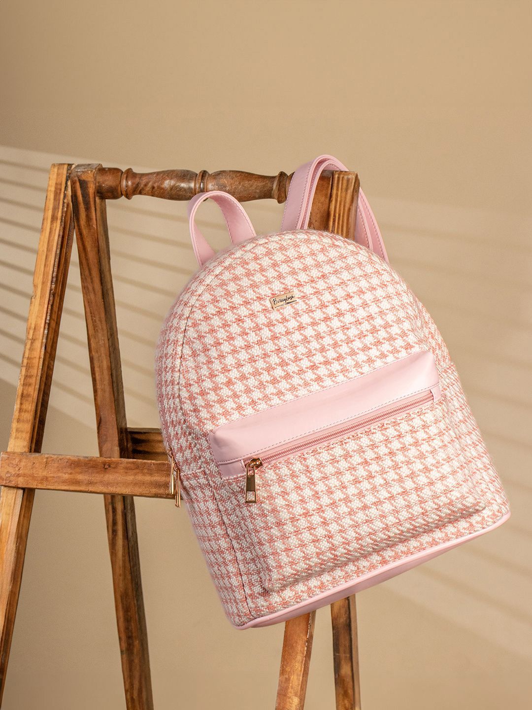 Berrylush Women Geometric Backpack