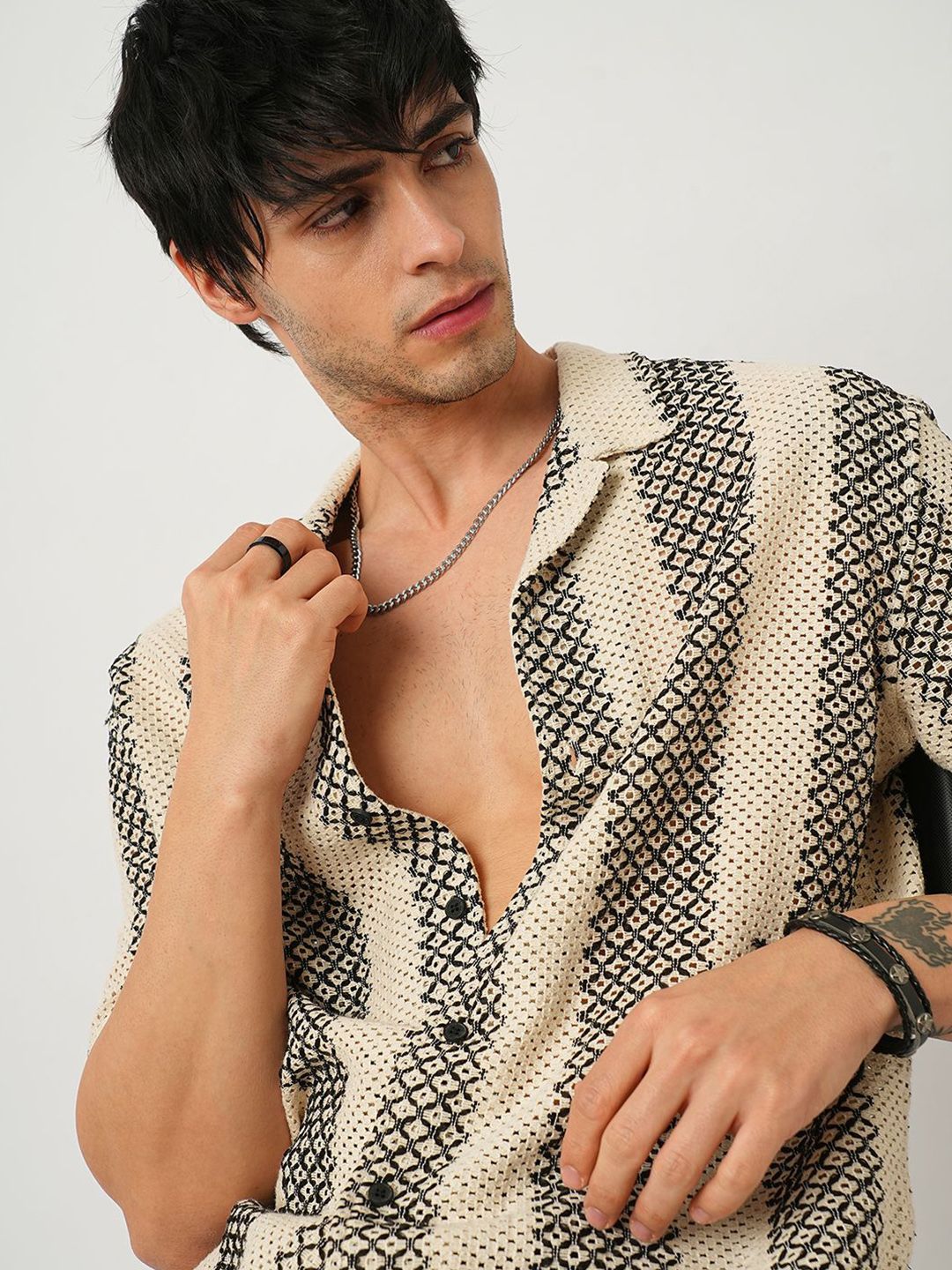 VASTRADO Men Classic Opaque Casual Shirt