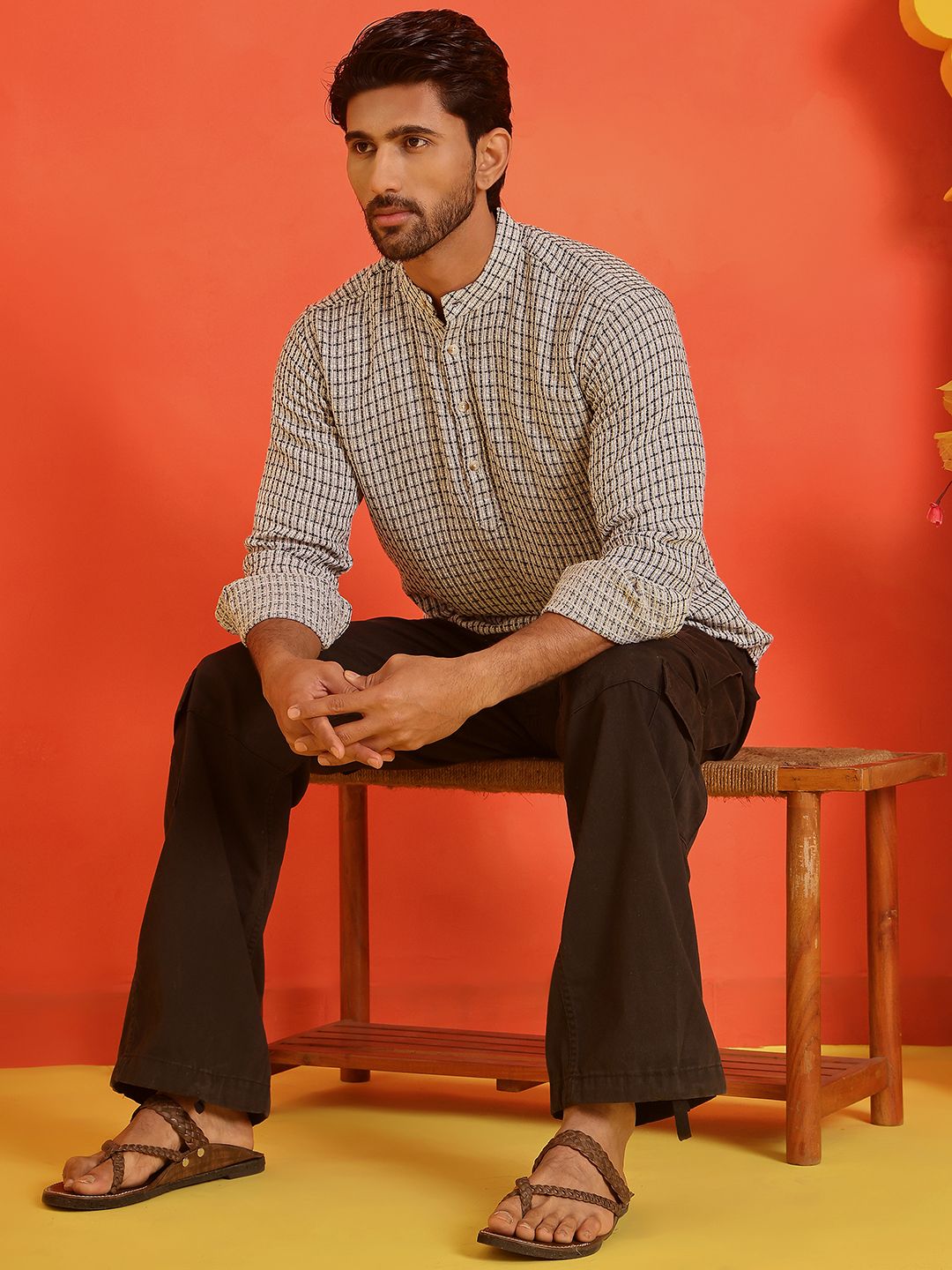 Jompers Checked Band Collar Long Roll-Up Sleeves Straight Kurta