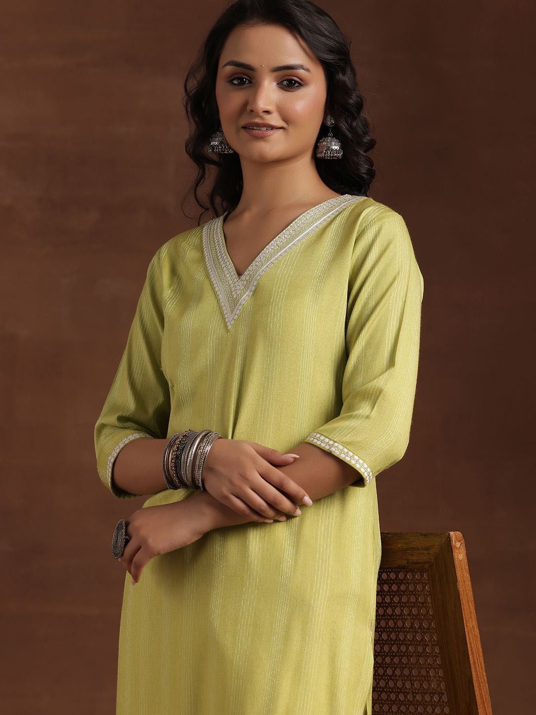 Libas Striped V-Neck Thread Work Dobby Straight Kurta