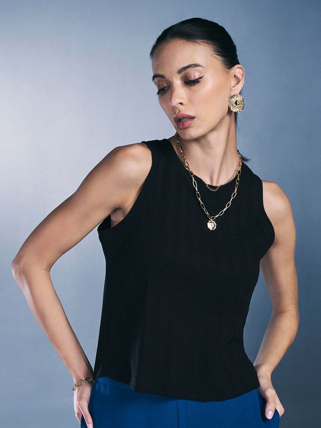 AND Women Solid Round Neck Cotton Top
