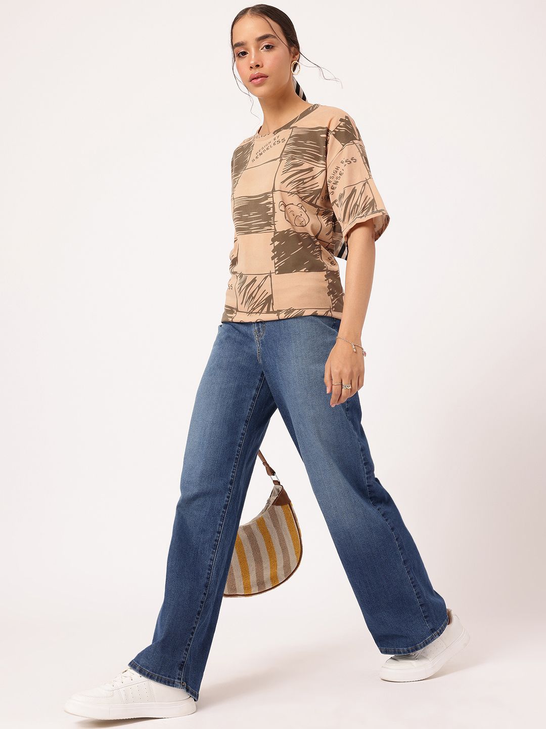 DressBerry Elevated Basics Printed T-shirt