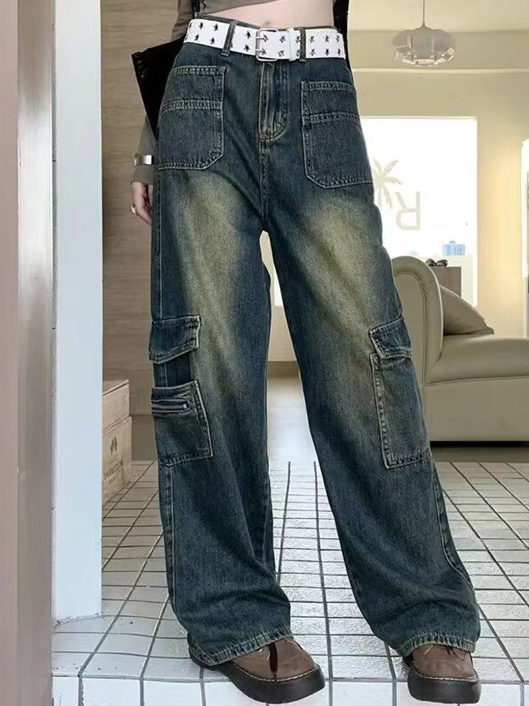 DressBerry Women Wide Leg High-Rise Light Fade Cotton Jeans