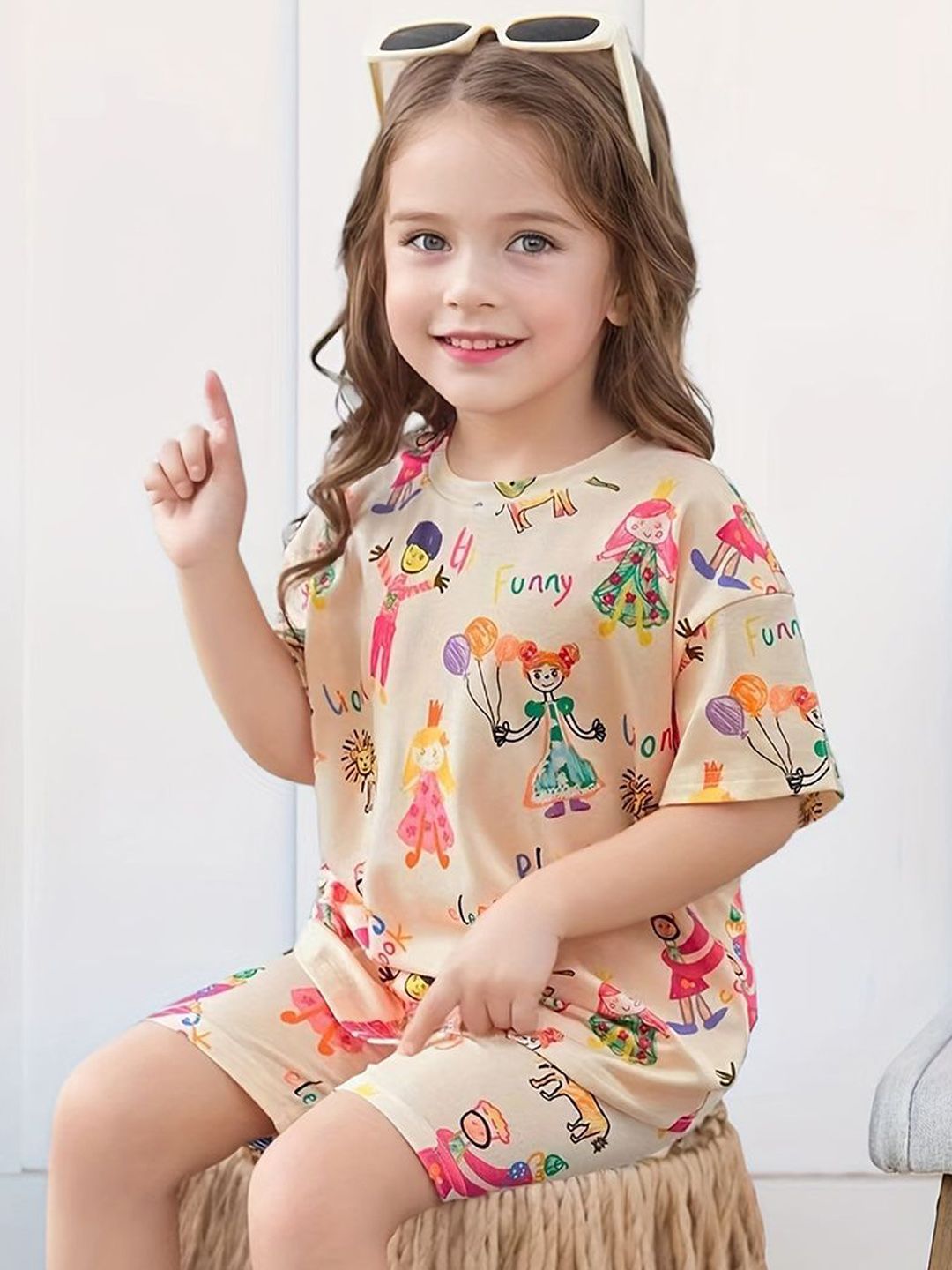 YK Girls Printed T-shirt with Shorts