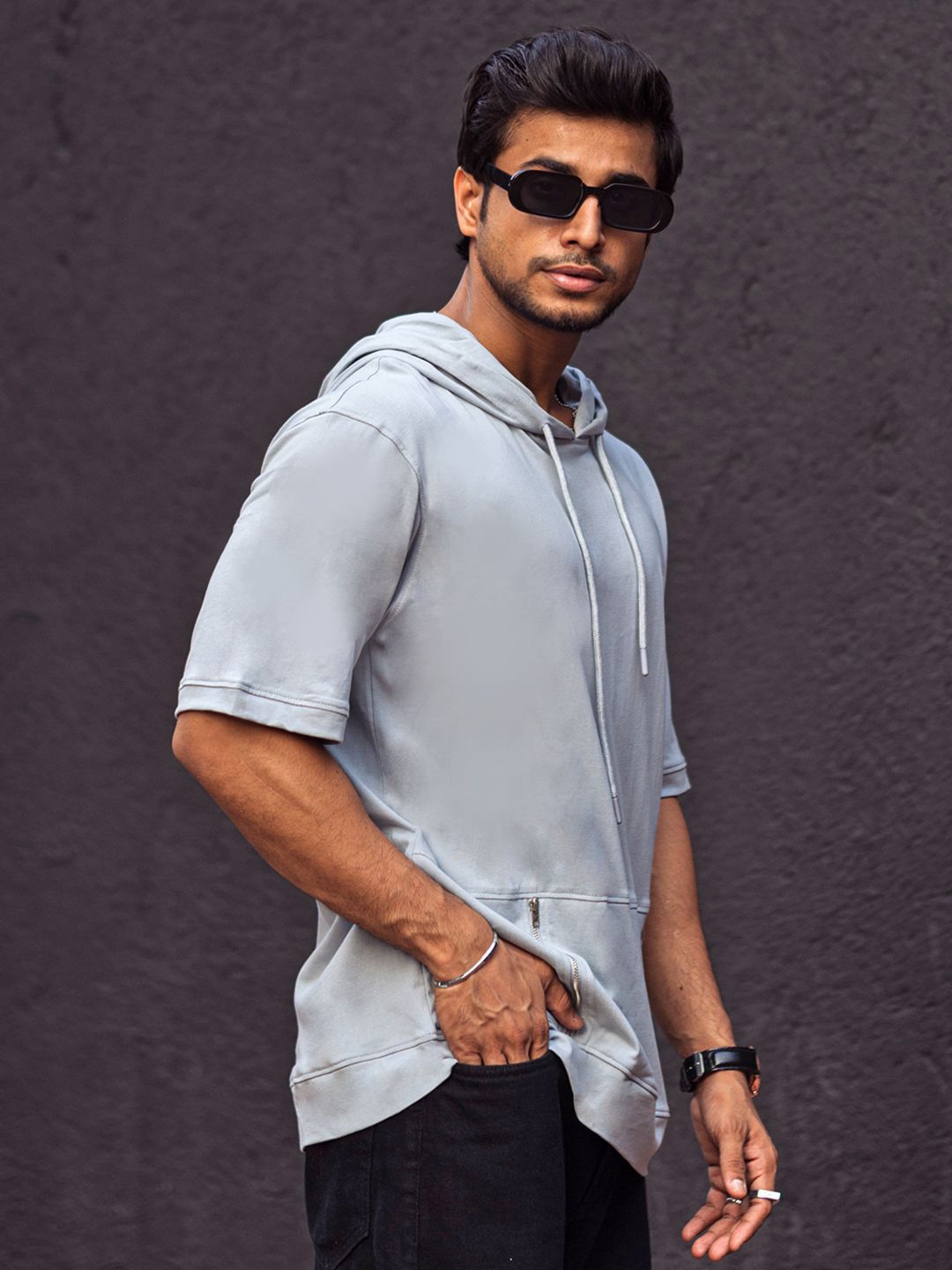 Powerlook Men Solid Hood Cotton Oversized T-Shirt