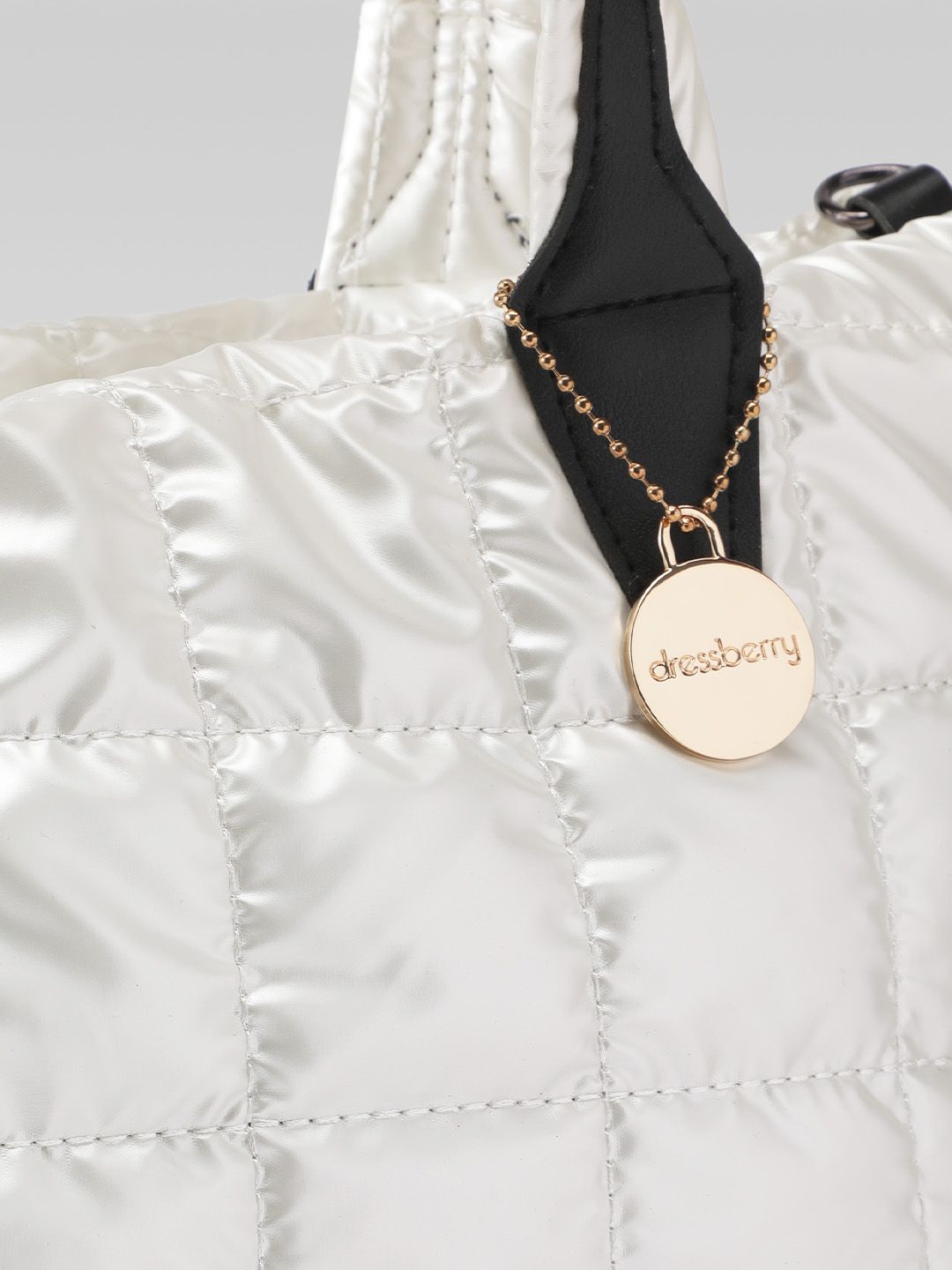 DressBerry Quilted Shopper Handheld Bag