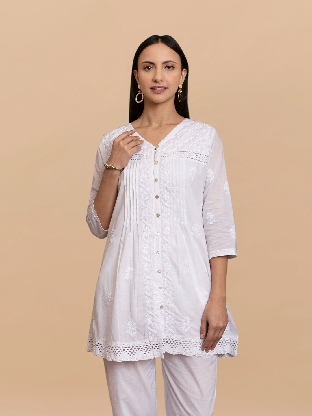 HOUSE OF KARI Floral Embroidered Cotton Chikankari Short Kurta