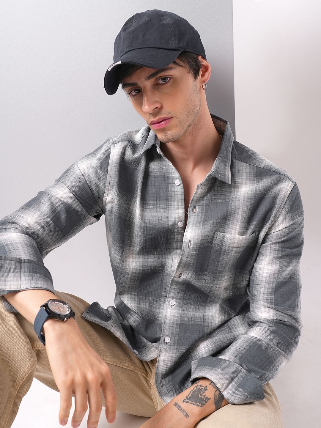 VASTRADO Men Classic Checked Casual Shirt