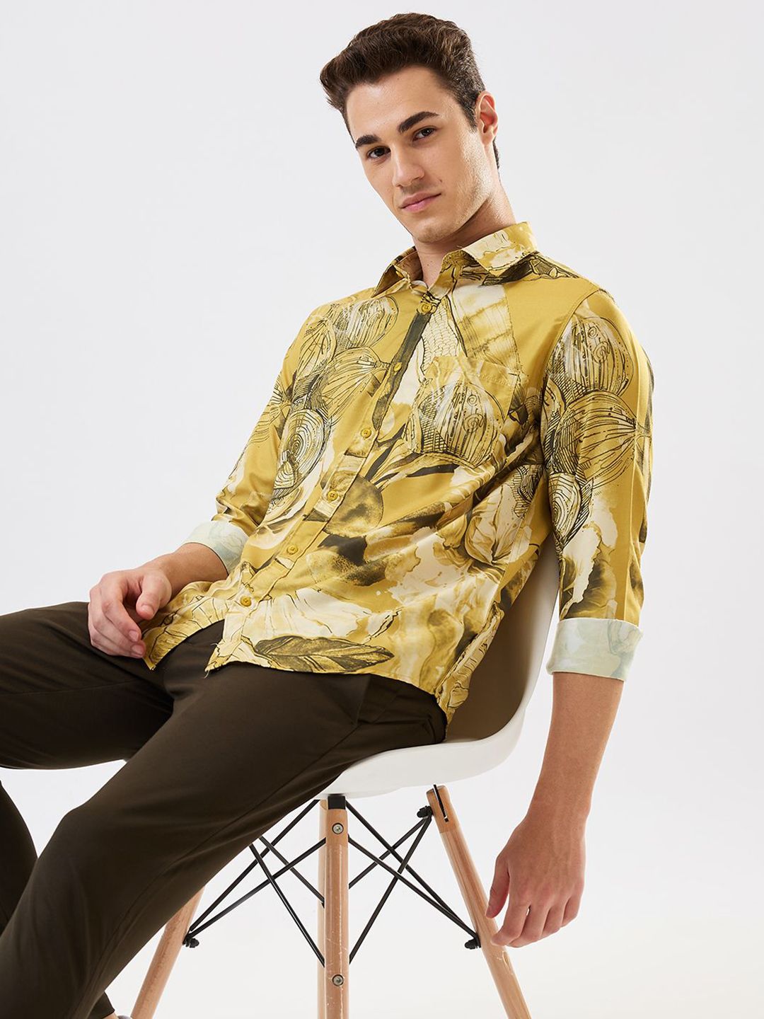 SPYKAR Men Spread Collar Floral Printed Casual Shirt