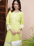 Vishudh Floral Embroidered Straight Kurta