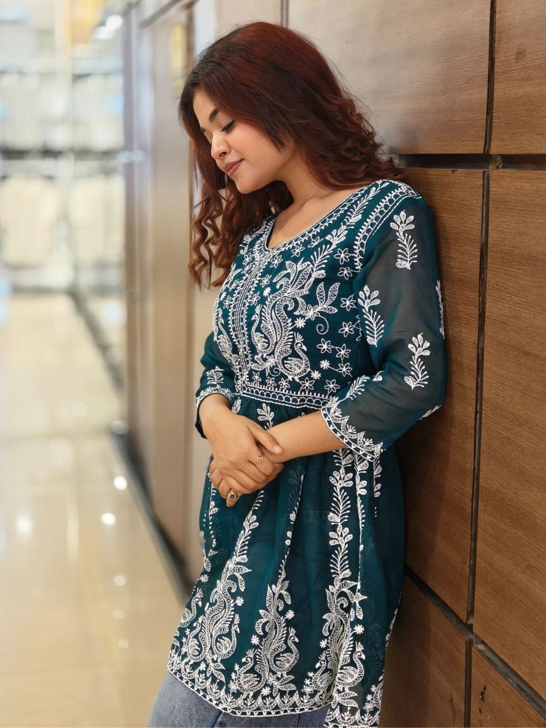 KALINI Women Ethnic Motifs Embroidered Chikankari Kurti