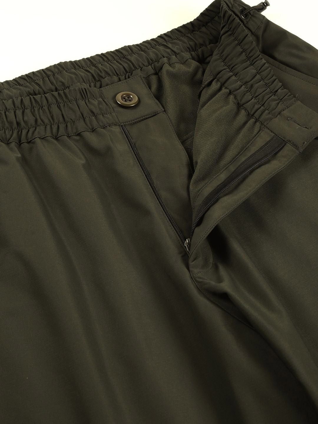 Thomas Scott Men Smart Loose Fit Mid-Rise Easy Wash Cotton Cargos Trousers