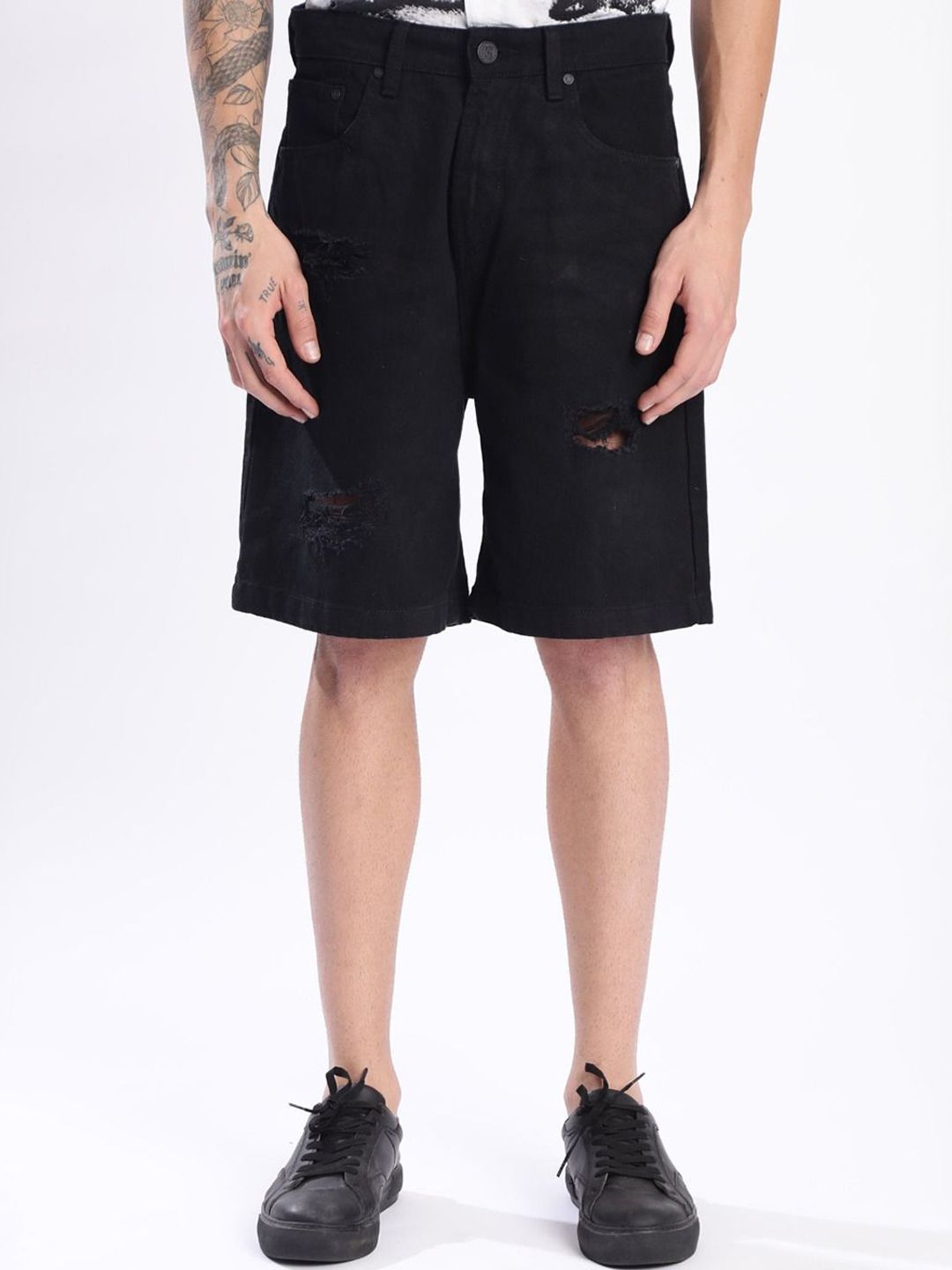 Bene Kleed Men Relax Fit Distressed Denim Shorts