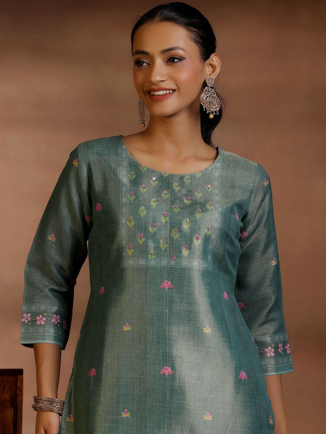 Libas Floral Printed Round Neck Straight Kurta with Trousers & Dupatta