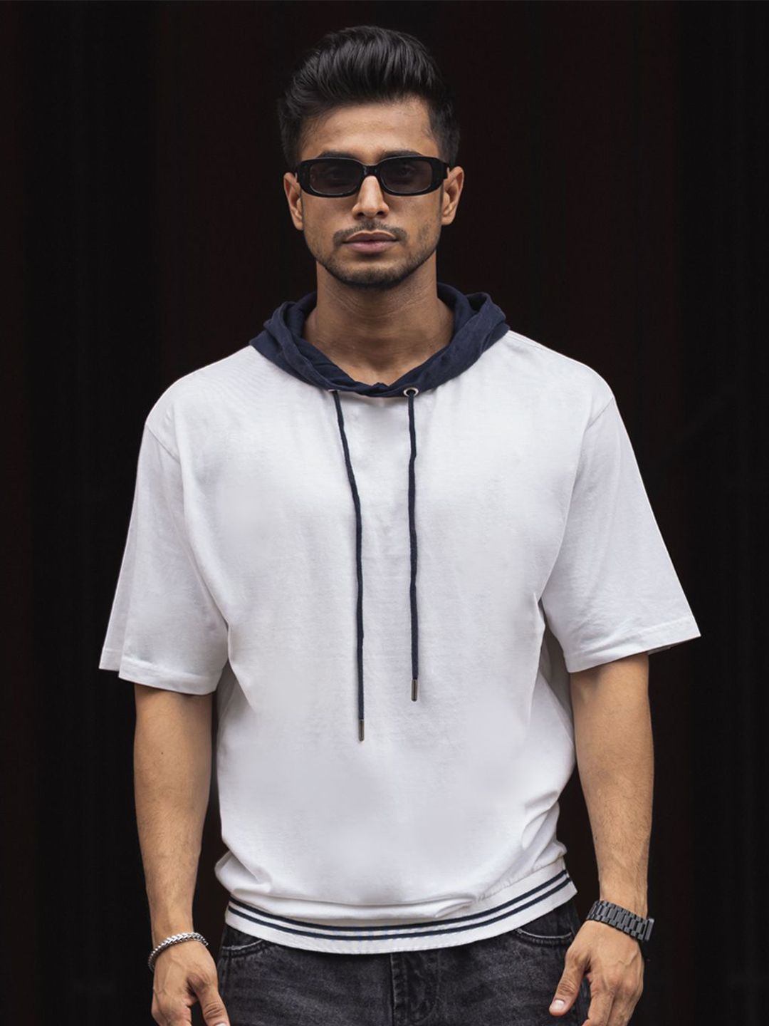 Powerlook Men Solid Hooded Drop-Shoulder Sleeves Pure Cotton Oversized T-shirt