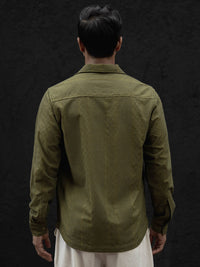 Powerlook Men Spread Collar Solid Casual Shirt