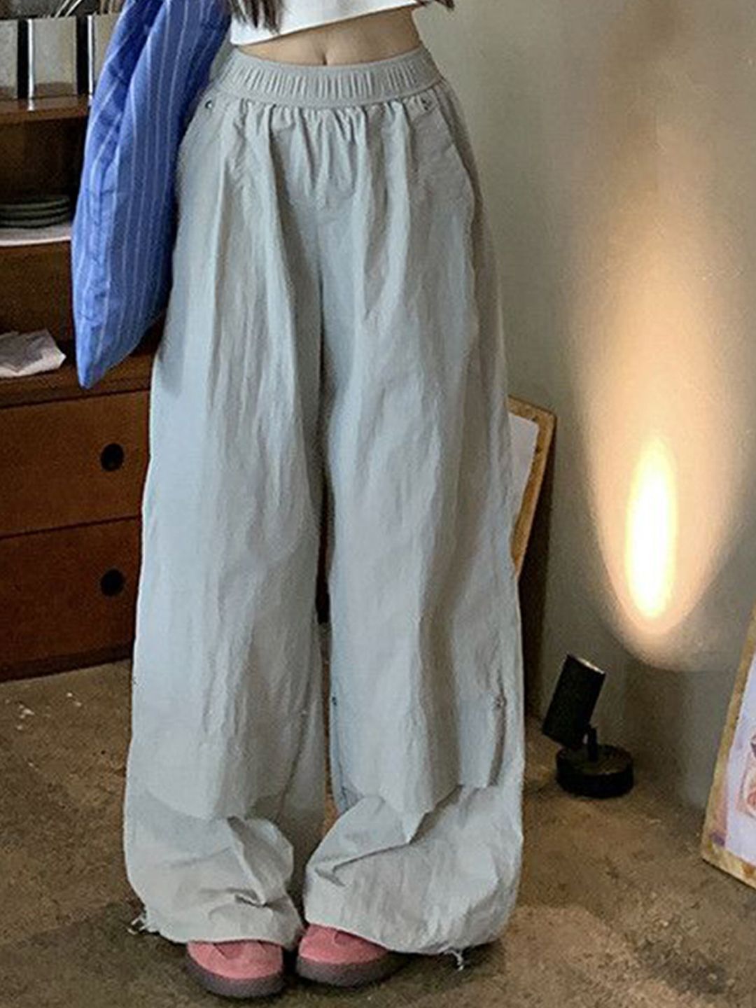 DressBerry Women High-Rise Flared Wide Leg Trousers