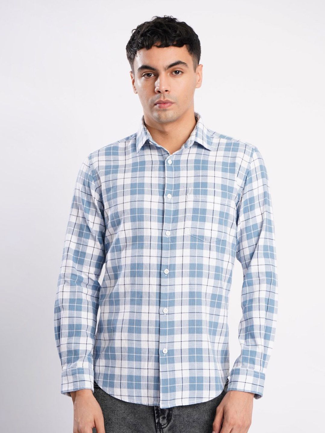 Bene Kleed Men Slim Fit Checked Cotton Casual Shirt