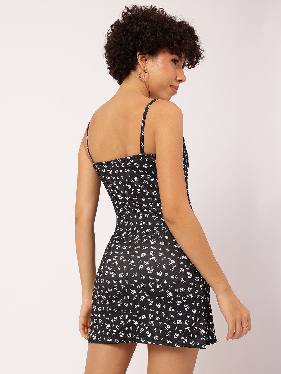 DressBerry Mono-Magic Chic Wrap Dress