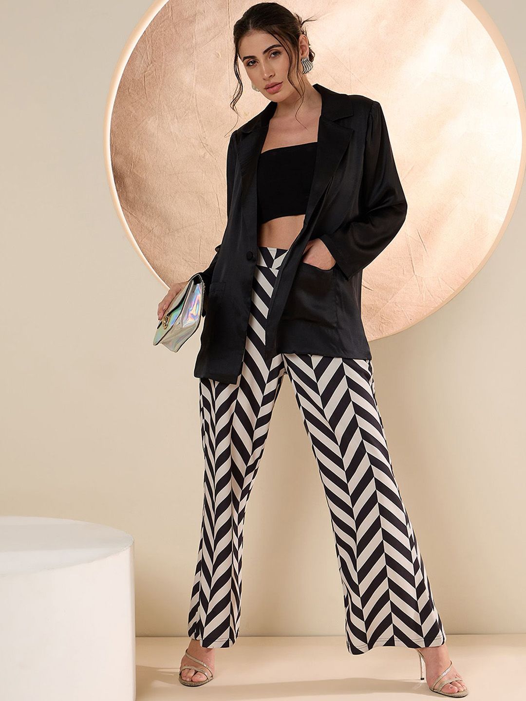 Antheaa Shirt Collar Blazer & Checked Trouser