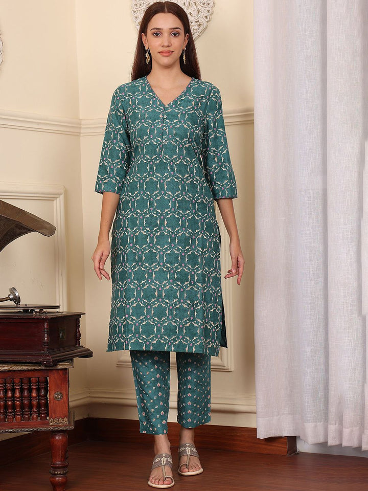 W Green Printed Printed Three-Quarter Sleeves Tunic With Trouser