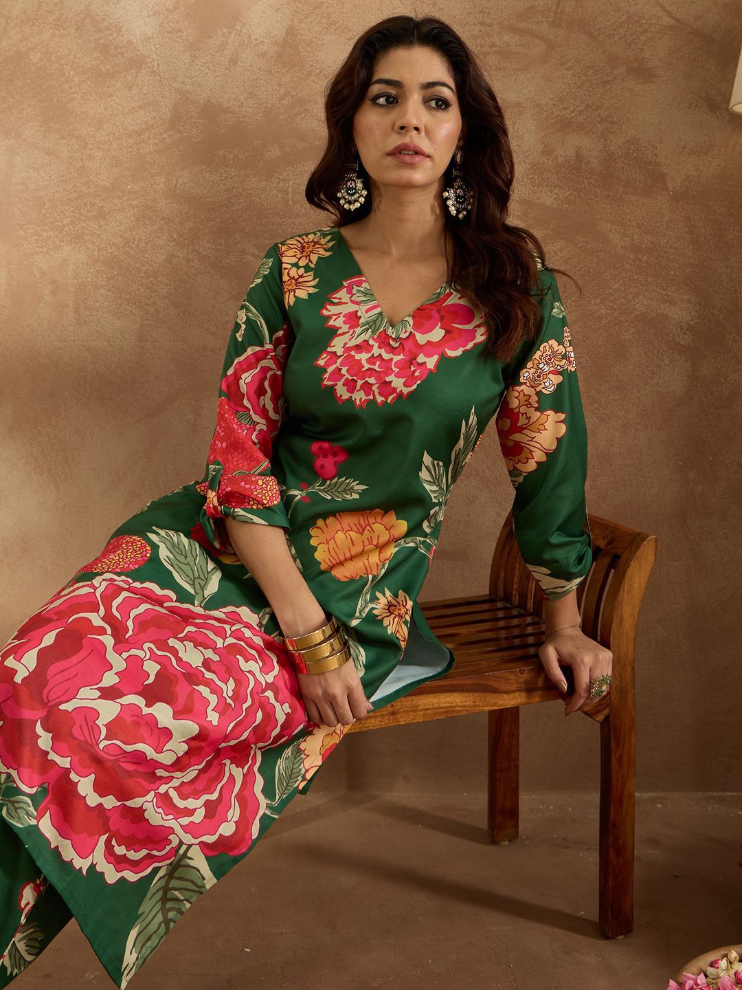 Indo Era Women Floral Printed Regular Kurta with Trousers