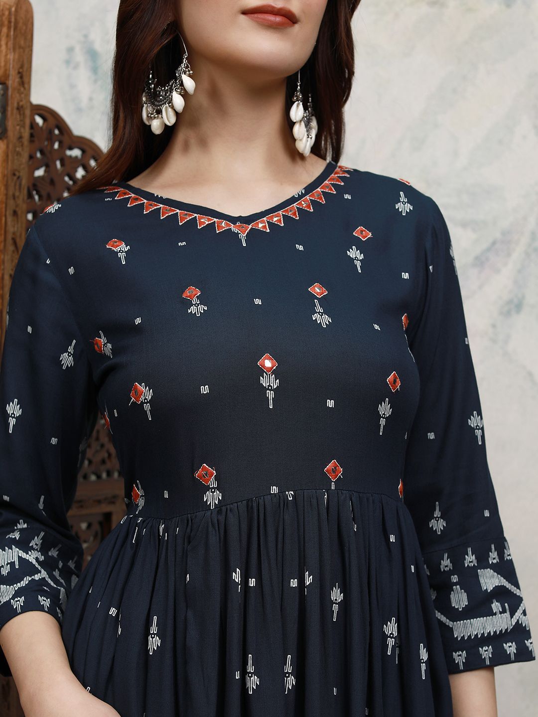 Vishudh Women Ethnic Motifs Printed A-Line Maxi Dress