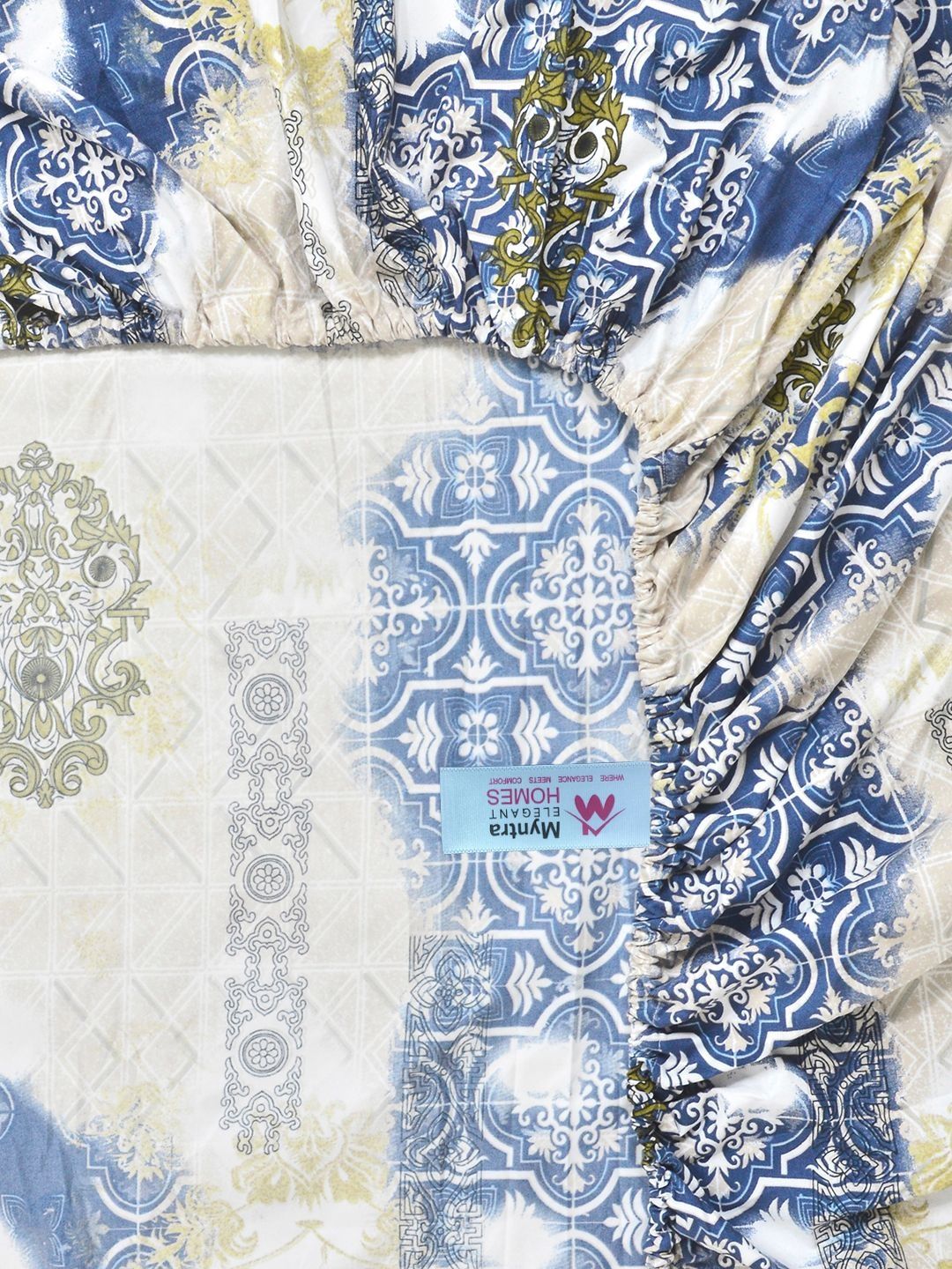 Myntra Elegant Homes Motif Etnik Biru 300 TC Cadar dengan 2 Sarung Bantal