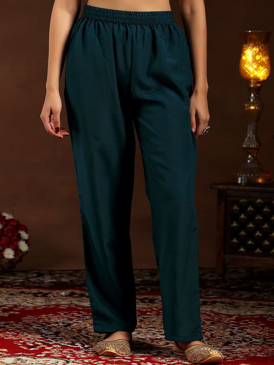 Libas Women Floral Embroidered Regular Sequinned Kurta with Trousers & With Dupatta