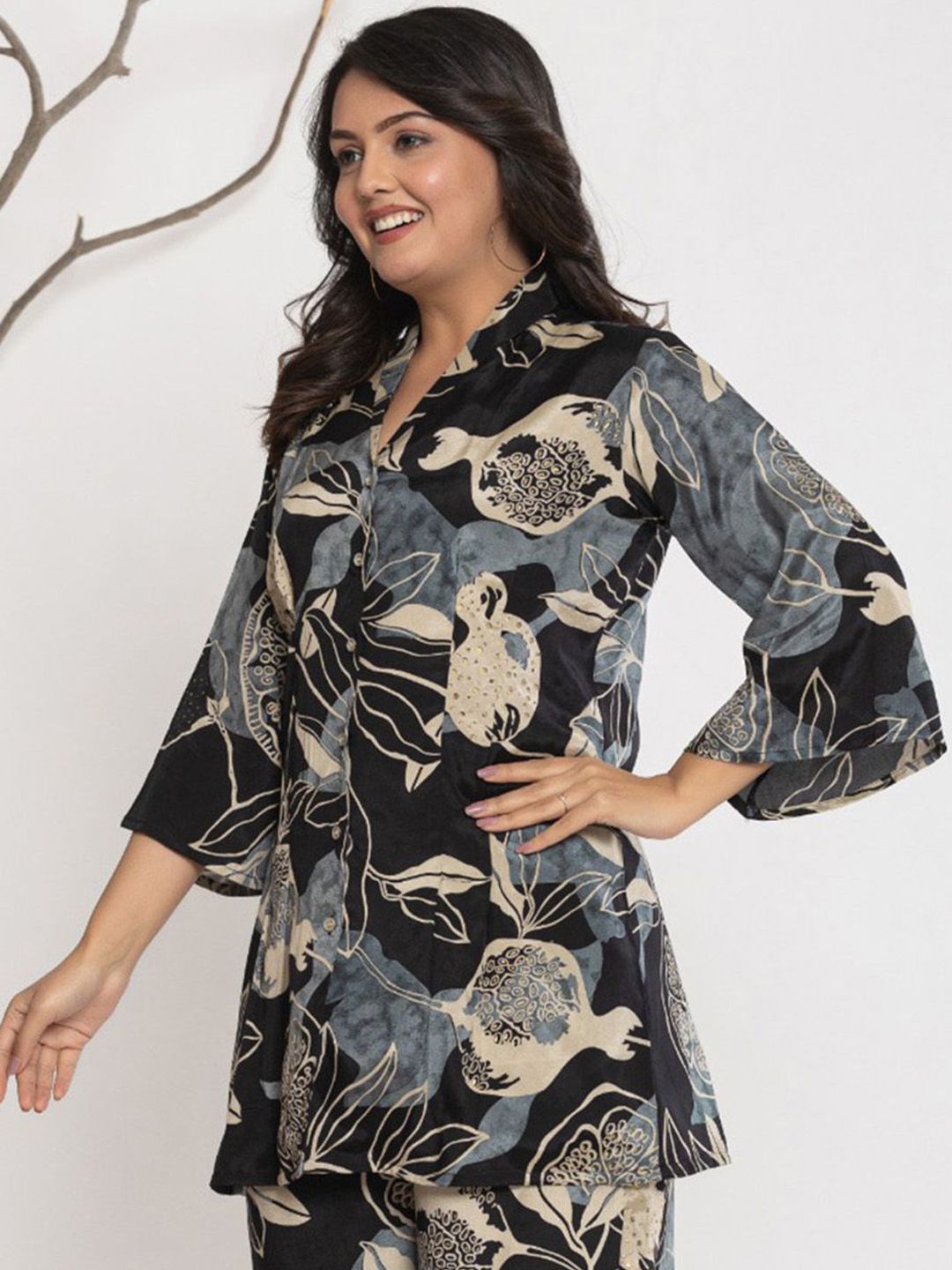 Varanga Printed Shirt Collar Top With Trousers Co-Ords