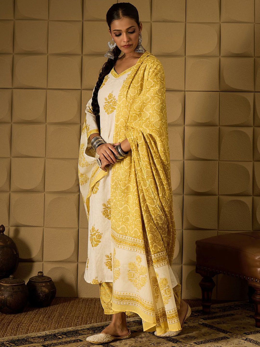 Indo Era Floral Printed V-Neck Pure Cotton Straight Kurta With Salwar & Dupatta