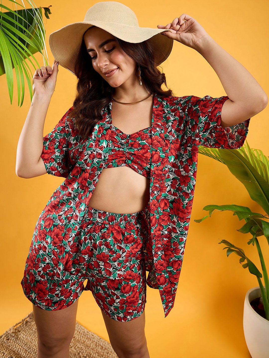 Berrylush Floral Printed Top with Short And Shrug