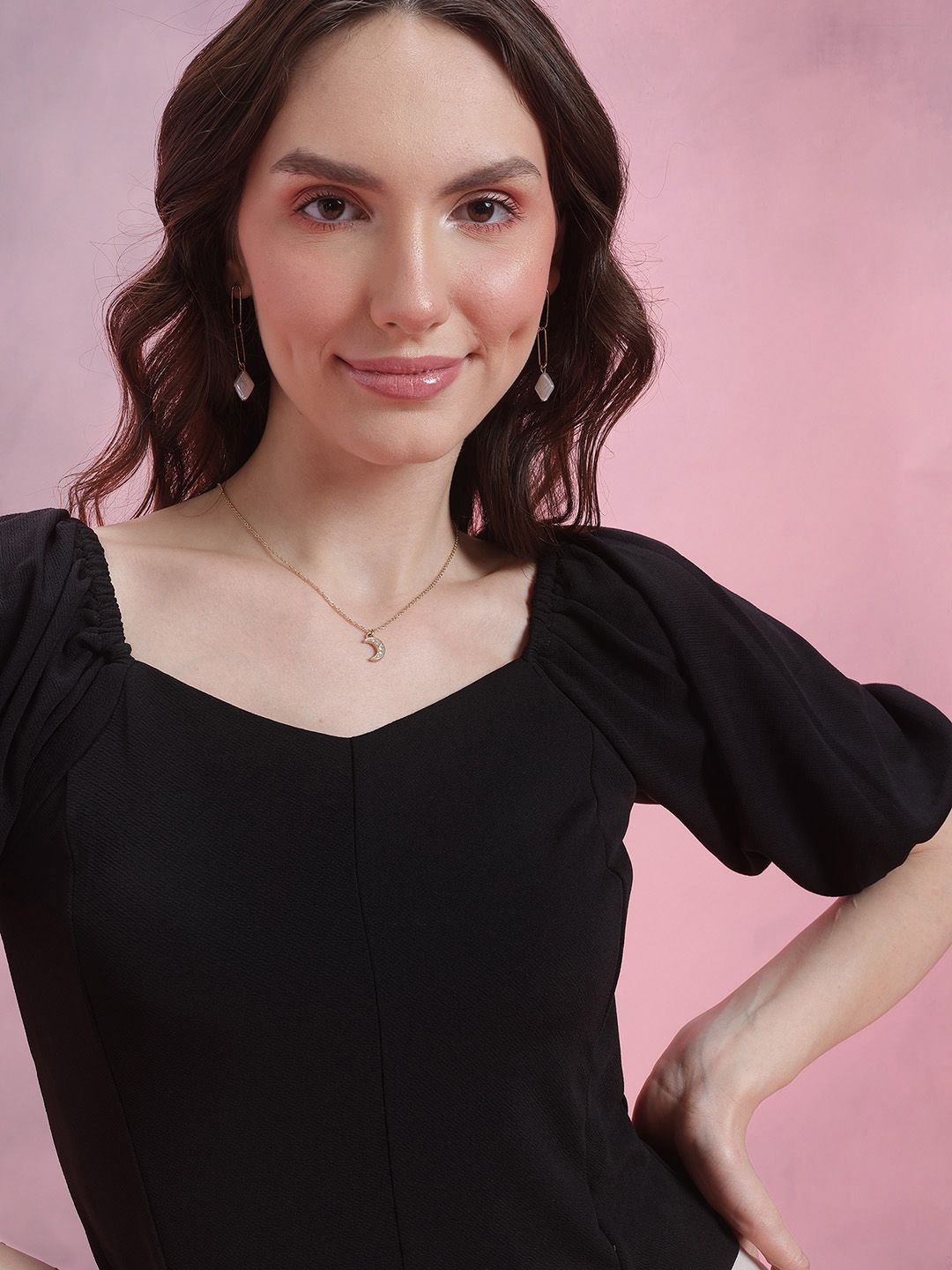 DressBerry Sweetheart Neck Top