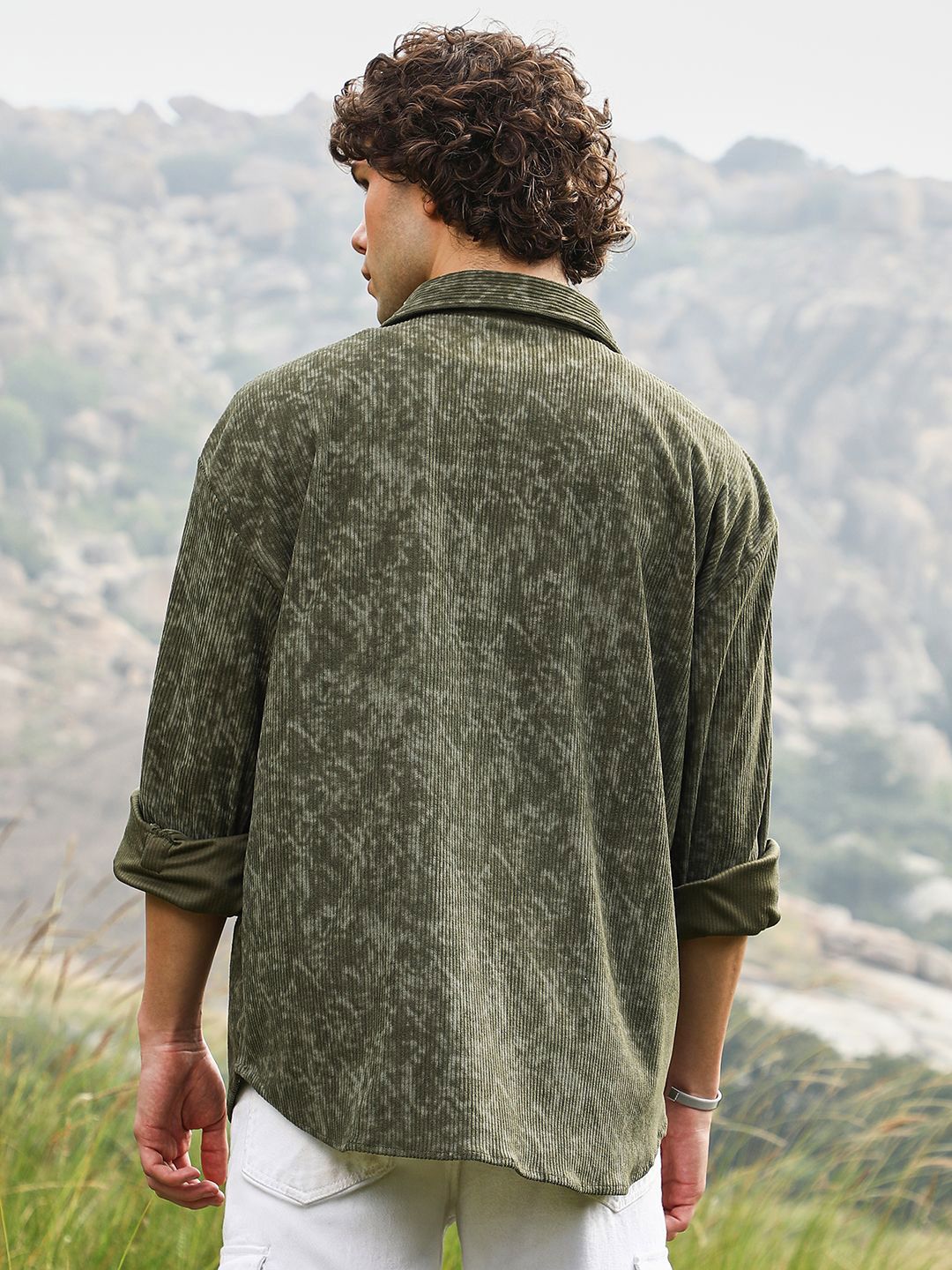 Campus Sutra Men Comfort Opaque Casual Shirt