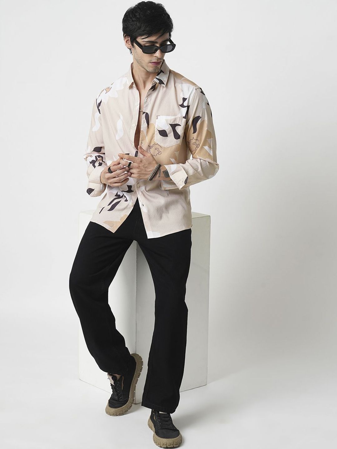 VASTRADO Men Floral Printed Opaque Casual Shirt