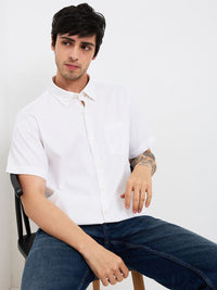 SPYKAR Men Spread Collar Solid Casual Shirt